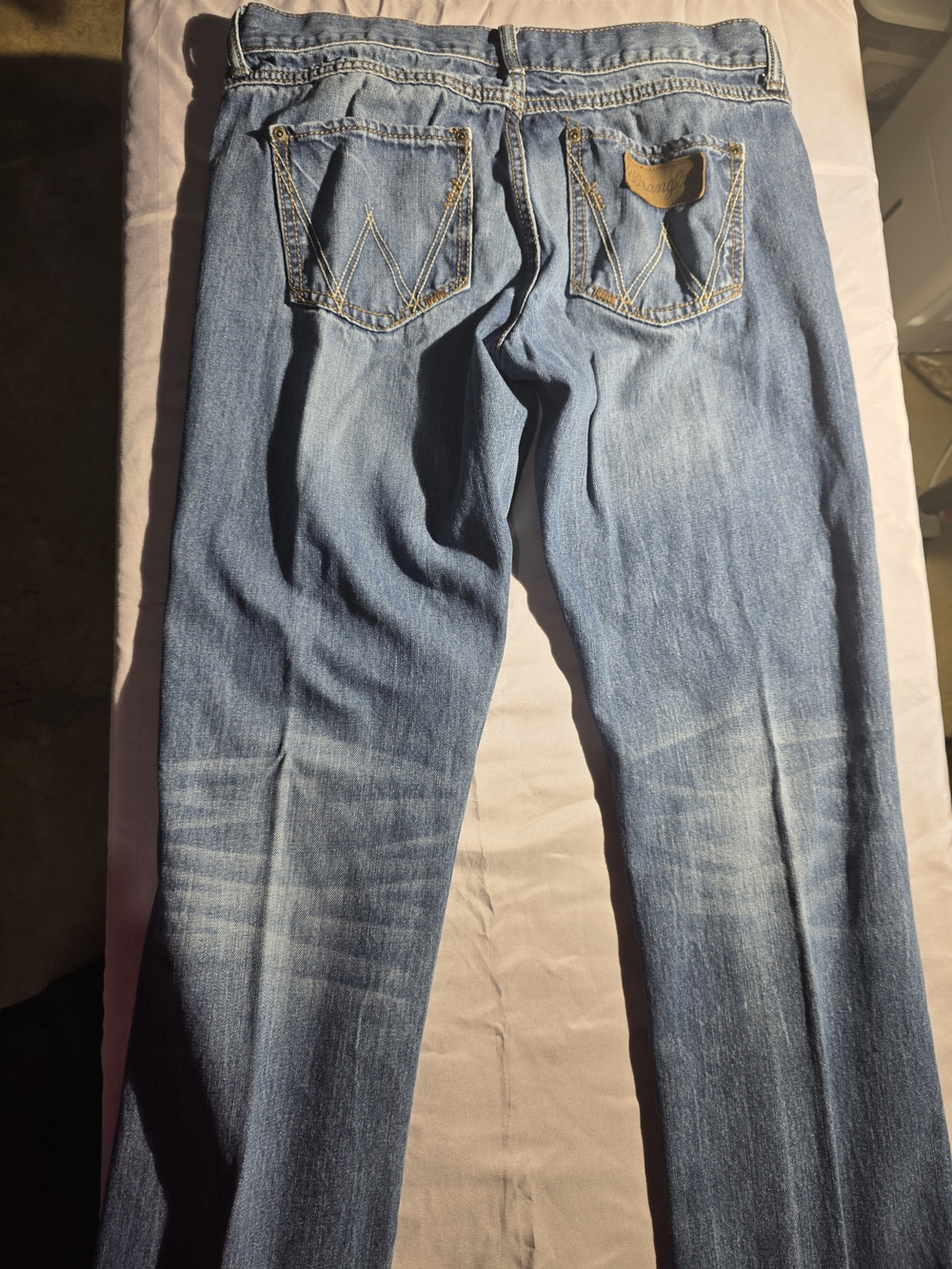 Wrangler Men's Light Blue Bootcut Jeans - Light/Medium Wash With Knee Pattern